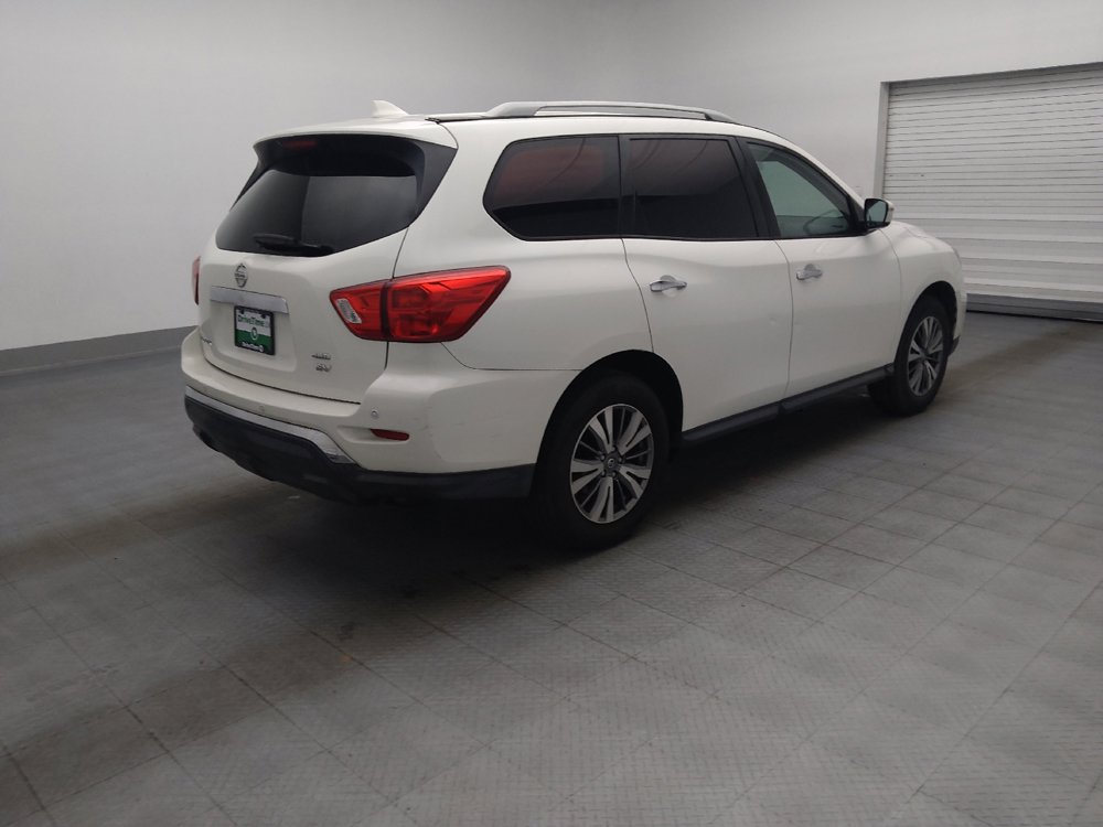 Used 2020 Nissan Pathfinder SV AWD/4WD image 10