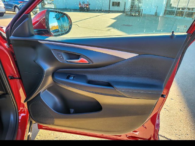 New 2026 Buick Envista Preferred FWD image 24