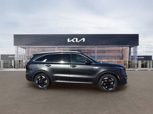 New 2026 Kia Sorento EX w/ EX Premium Package AWD/4WD image 2