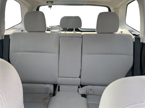 Used 2017 Subaru Forester 2.5i Premium w/ All-Weather Package image 15
