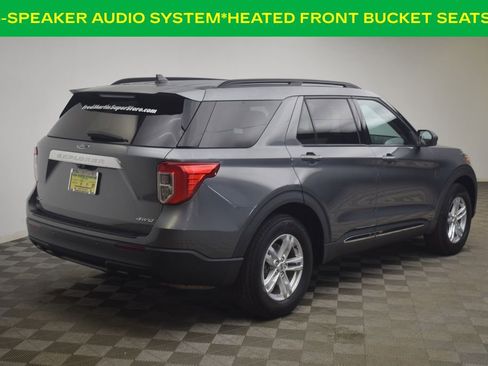 Used 2022 Ford Explorer XLT image 8