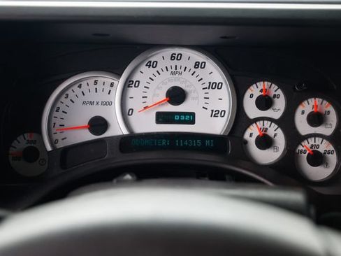 Used 2004 HUMMER H2 w/ Preferred Equipment Group AWD/4WD image 31