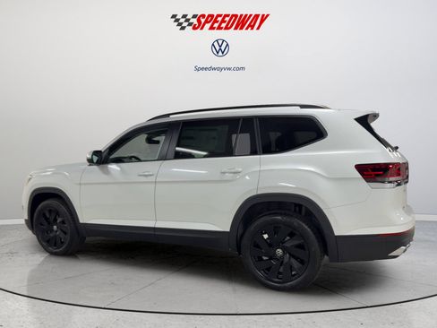 New 2026 Volkswagen Atlas SE AWD/4WD image 9