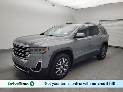 Used 2023 GMC Acadia SLT image 1