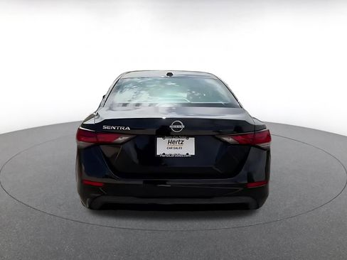 Used 2025 Nissan Sentra SV FWD image 11