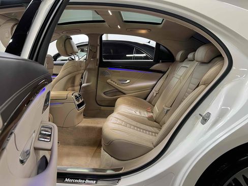 Used 2019 Mercedes-Benz S 560 Sedan image 5