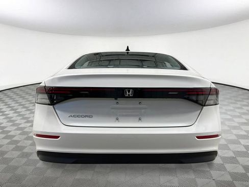 New 2026 Honda Accord SE image 5