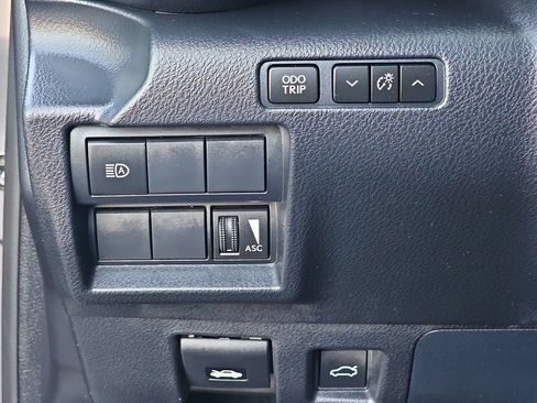 Certified 2025 Lexus IS 300 F Sport w/ Accessory Package 2 AWD/4WD image 27