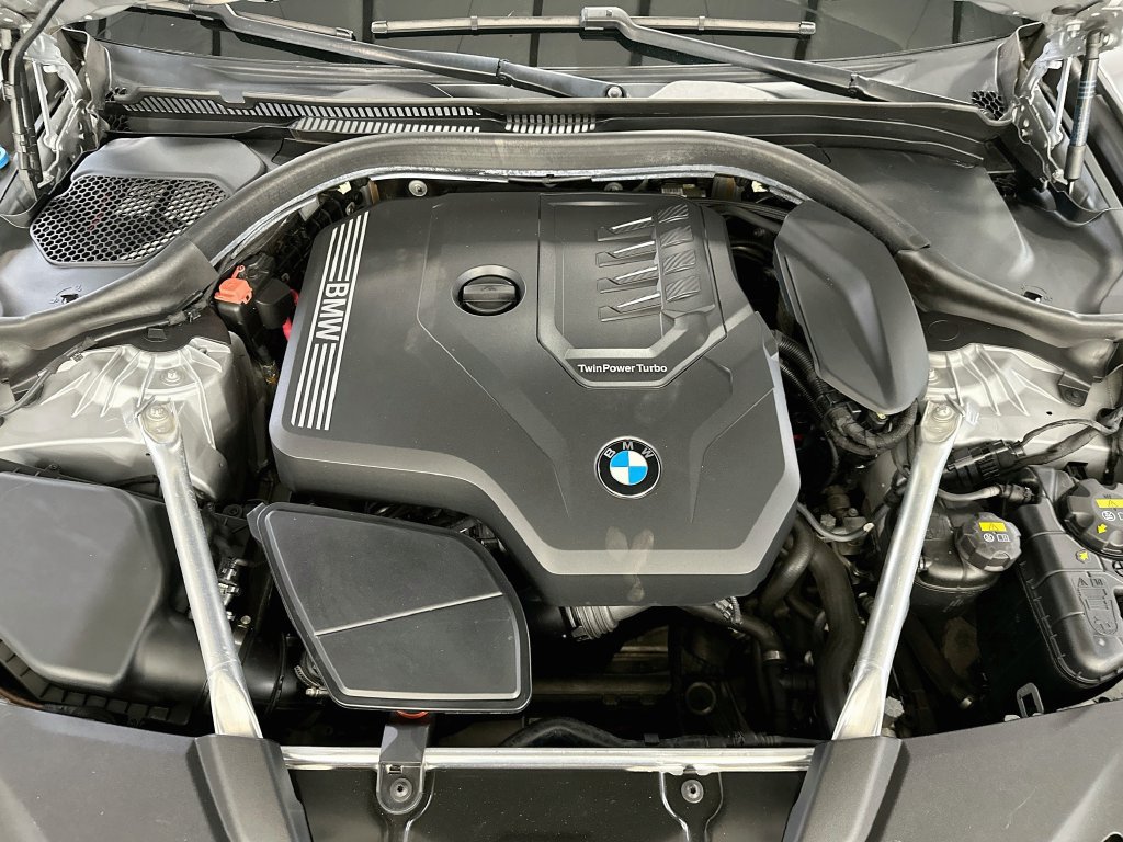 Used 2020 BMW 530i RWD image 33