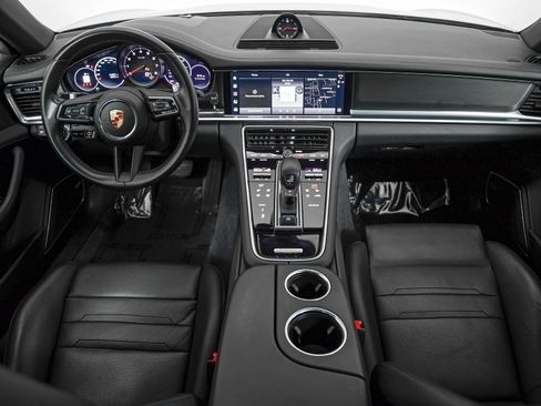 Certified 2023 Porsche Panamera 4 Platinum Edition w/ Assistance Package AWD/4WD image 15