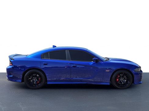 Used 2022 Dodge Charger Scat Pack w/ Plus Group RWD image 9