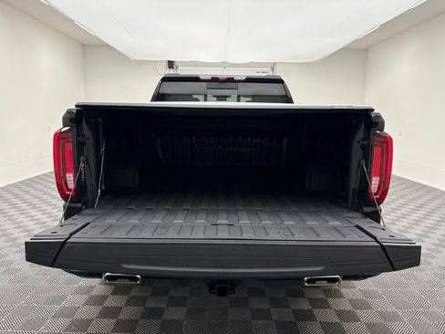 Used 2024 GMC Sierra 1500 Denali w/ Denali Reserve Package AWD/4WD image 12