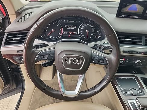 Used 2019 Audi Q7 2.0T Premium w/ Convenience Package AWD/4WD image 4