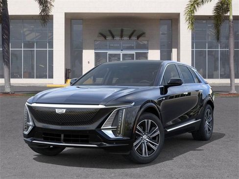 New 2026 Cadillac Lyriq Premium Luxury image 6