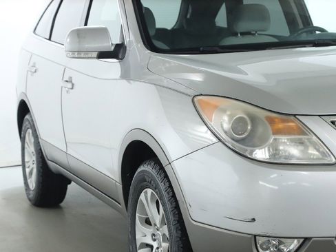 Used 2011 Hyundai Veracruz GLS image 14