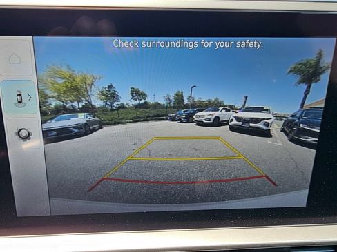 Used 2024 Hyundai Ioniq 6 SE RWD image 32