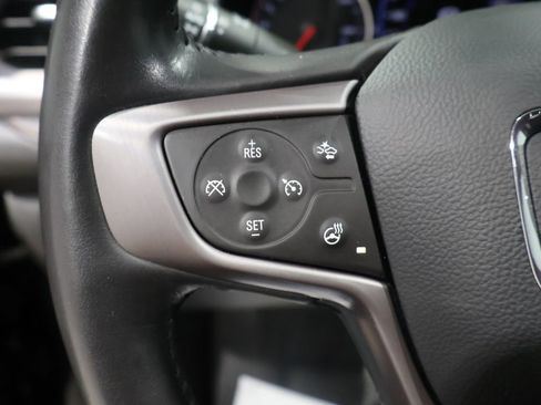 Used 2023 GMC Acadia SLT w/ Preferred Package image 43