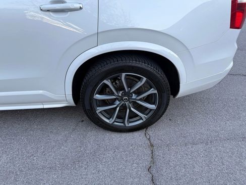 Used 2019 Volvo XC90 T6 Momentum AWD/4WD image 40