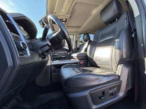 Used 2017 RAM 2500 Laramie AWD/4WD image 12