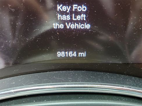 Used 2020 Jeep Grand Cherokee Overland w/ Interior Metal Package image 34