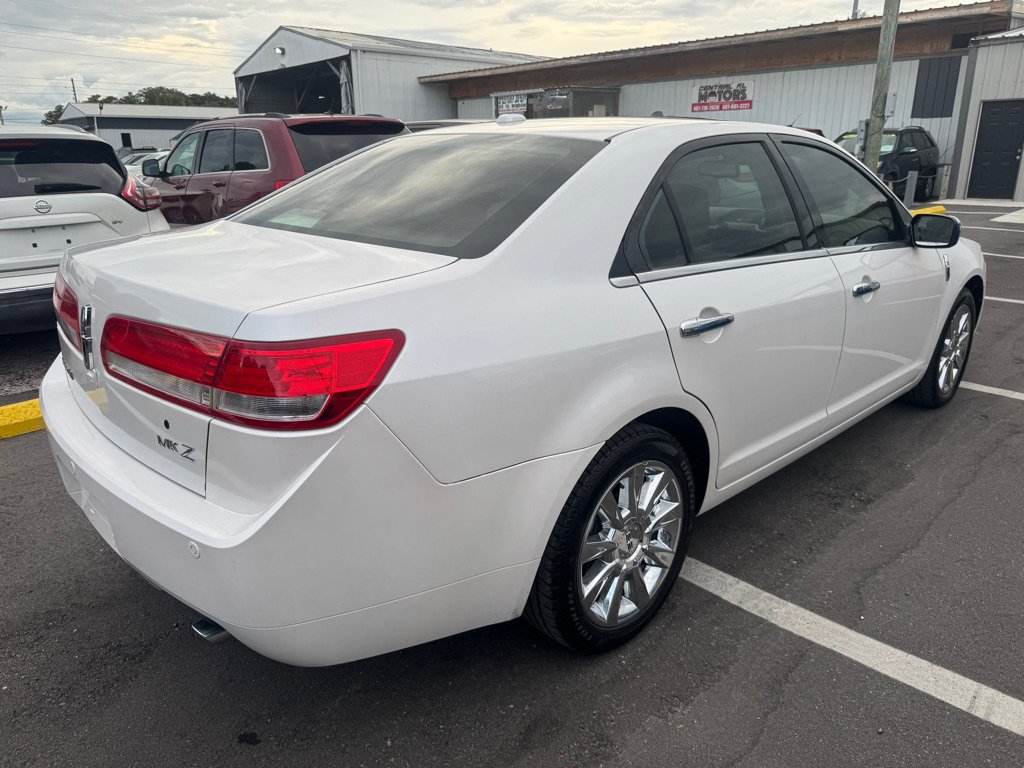 Used 2010 Lincoln MKZ FWD image 6