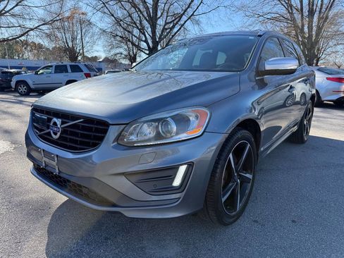 Used 2016 Volvo XC60 T6 R-Design Platinum w/ Climate Package image 3