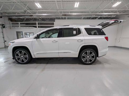 Used 2018 GMC Acadia Denali w/ Technology Package AWD/4WD image 12