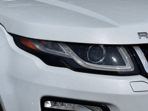 Used 2017 Land Rover Range Rover Evoque SE Premium AWD/4WD image 10