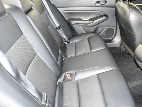 Used 2024 Nissan Altima 2.5 SR FWD image 43