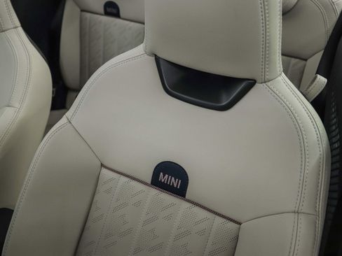 Used 2026 MINI Cooper S FWD image 31