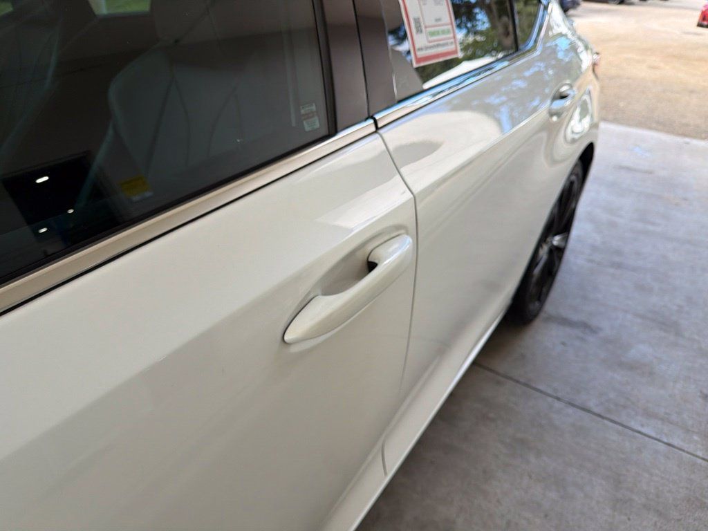 Used 2024 Lexus ES 350 F Sport w/ Accessory Package (Z2) FWD image 16
