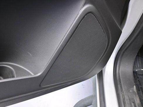 Used 2018 Chevrolet Colorado LT w/ Redline Special Edition AWD/4WD image 14