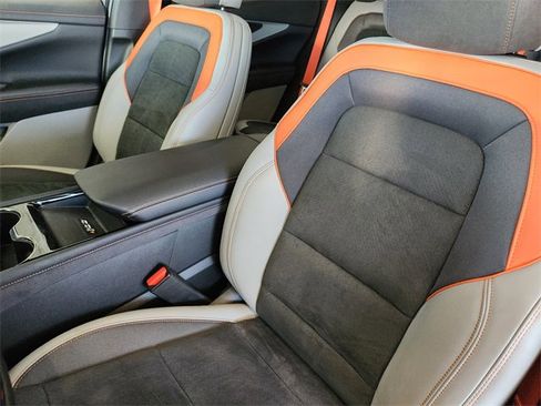 Certified 2025 Chevrolet Blazer EV SS w/ Performance Package image 9