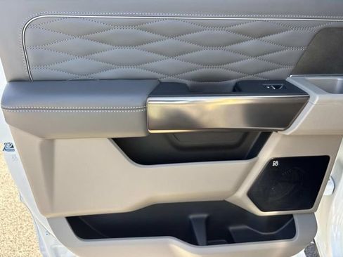 New 2026 Ford F350 Platinum w/ Platinum Plus Package AWD/4WD image 19