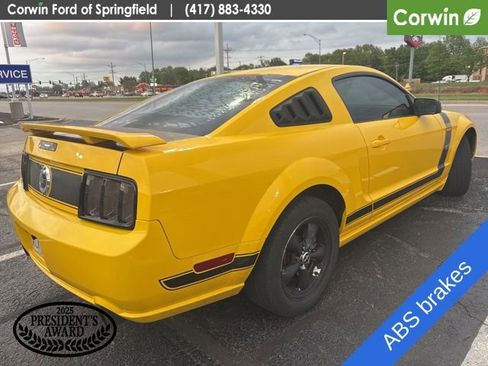Used 2006 Ford Mustang GT Premium image 7