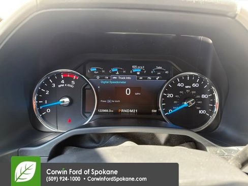 Used 2017 Ford F350 Lariat w/ Lariat Value Package AWD/4WD image 11