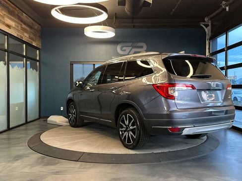 Used 2021 Honda Pilot Touring image 5