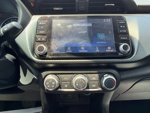 Used 2023 Nissan Kicks SV FWD image 25