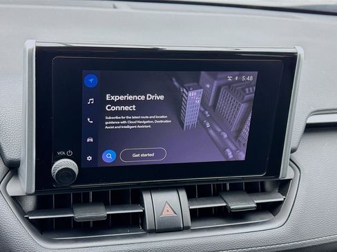 Used 2024 Toyota RAV4 LE image 9