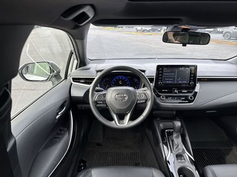Used 2022 Toyota Corolla XSE FWD image 14