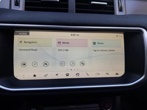 Used 2018 Land Rover Range Rover Evoque Landmark Edition image 29