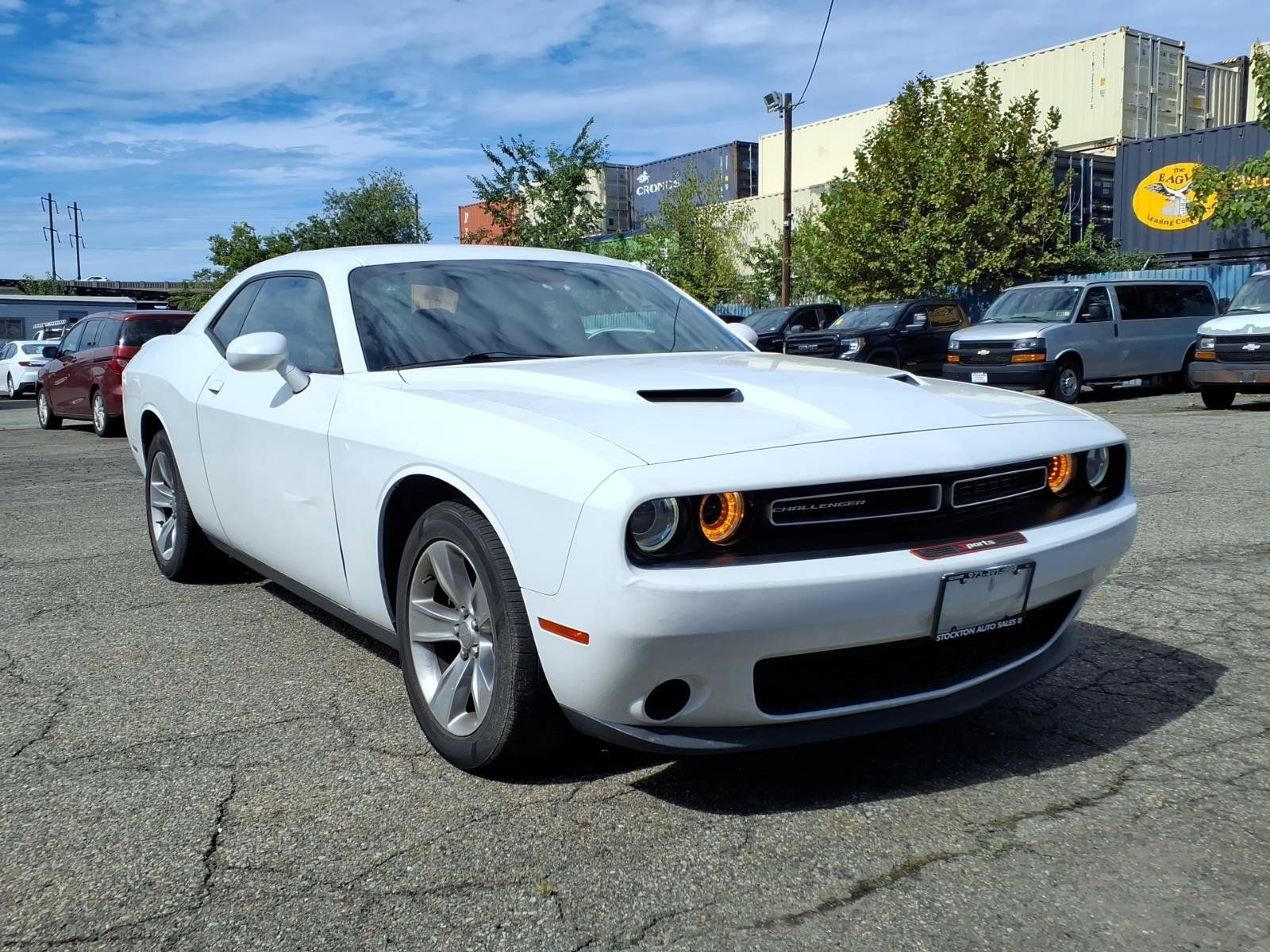 Used 2020 Dodge Challenger SXT RWD image 1