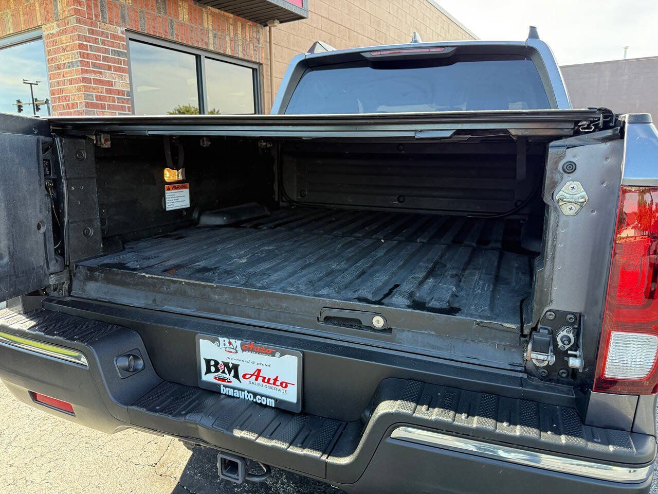 Used 2017 Honda Ridgeline RTL-T image 8