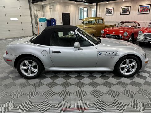 Used 2000 BMW Z3 2.5i image 13