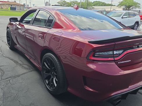 Used 2019 Dodge Charger R/T w/ Driver Confidence Group RWD image 6