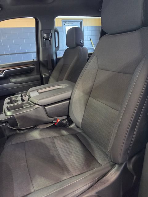 Used 2025 Chevrolet Silverado 2500 LT w/ Convenience Package AWD/4WD image 20