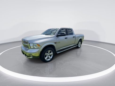 Used 2014 RAM 1500 Outdoorsman AWD/4WD image 8