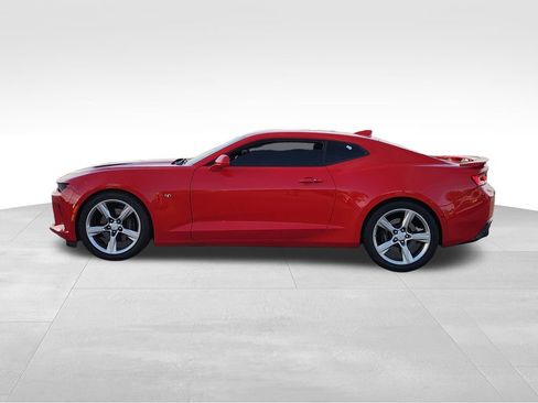 Used 2018 Chevrolet Camaro SS image 5