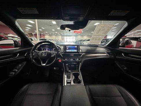 Used 2021 Honda Accord Sport image 25