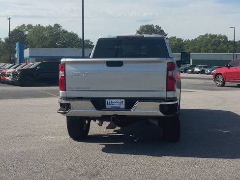 Certified 2022 Chevrolet Silverado 3500 LTZ w/ LTZ Convenience Package image 7
